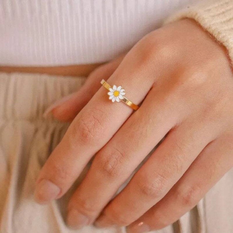 Fidget Spinner Rotatable Ring For Women - Mabenir
